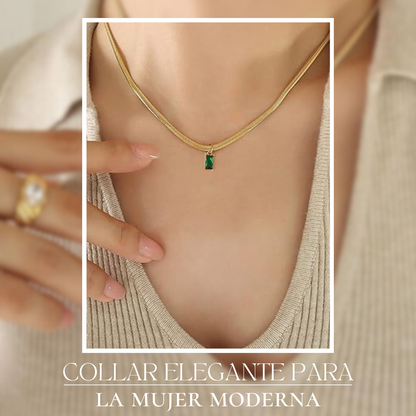 collar color oro con cristal jade